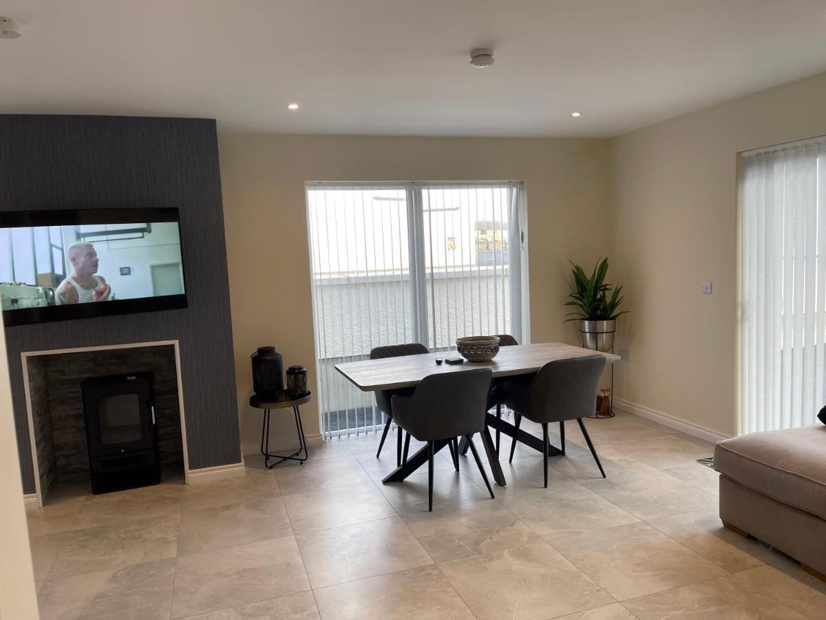 15 Waterwheel Wharf, Annalong Apartamento Newry Exterior foto
